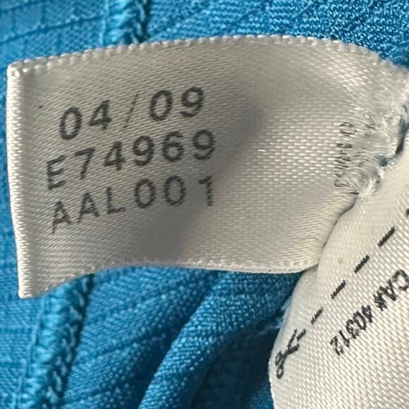 Adidis womens LG. racer back ClimaCool tank built in bra white stripes on back. - Picture 6 of 12